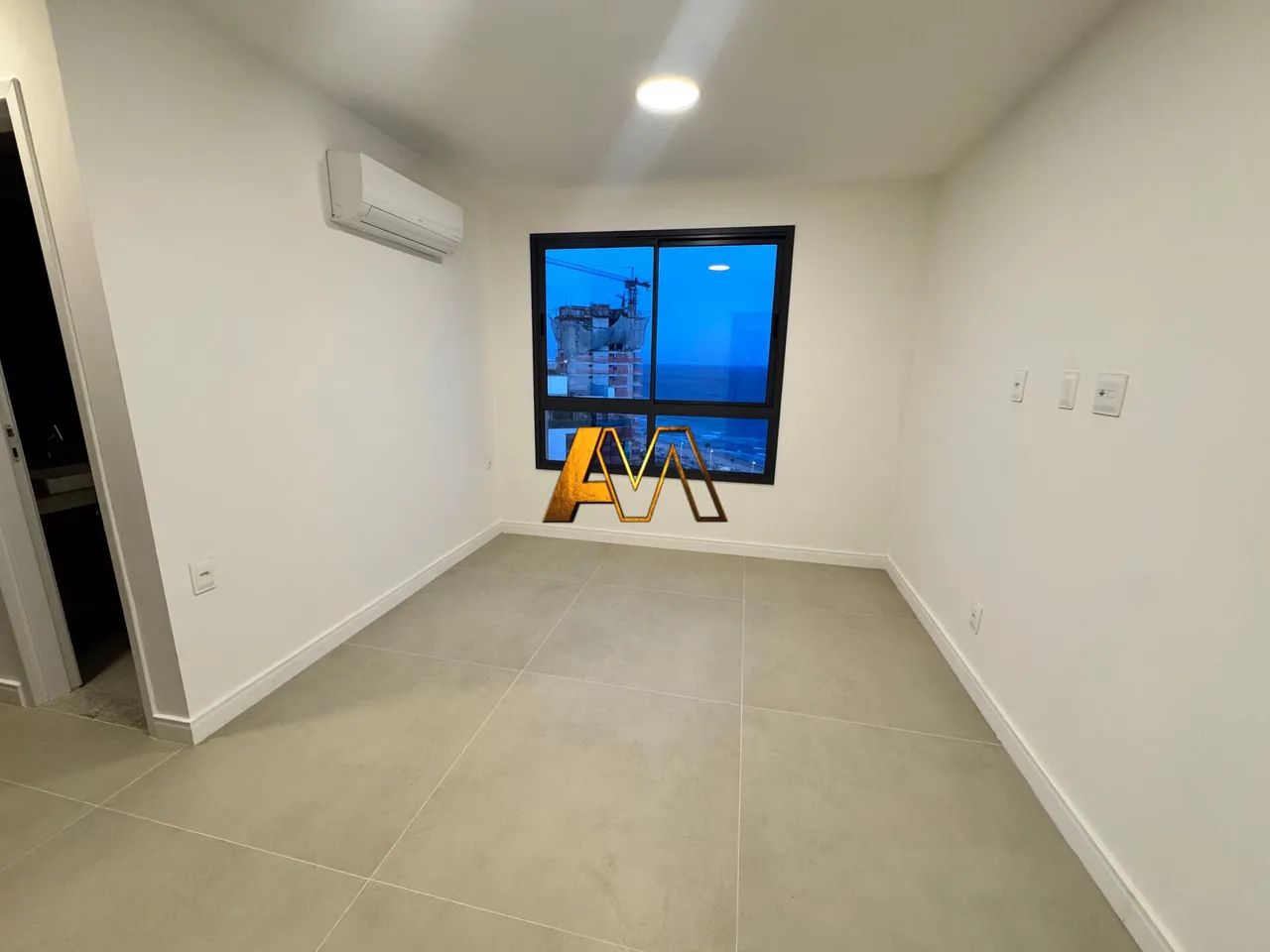 APTO 3/4 COM VARANDA AMPLA EM JAGUARIBE - Foto 4