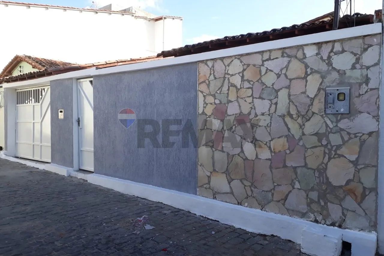 "Casa Ampla e Charmosa Próxima à UESB em Jequié" - Foto 2