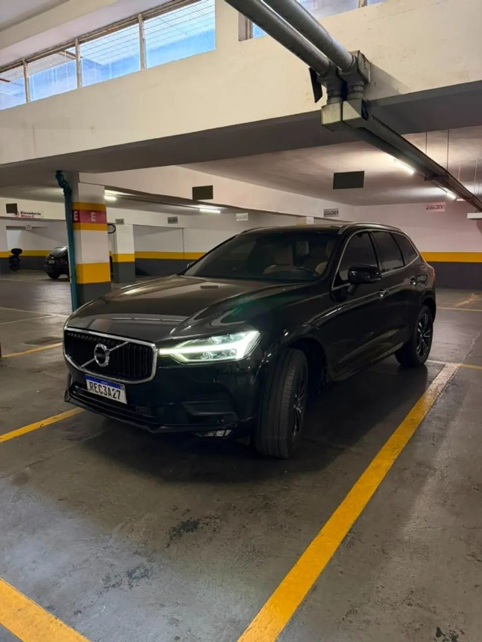 Volvo Xc XC 60 T-5 MOMENTUM 2.0 254cv AWD 5p 2020