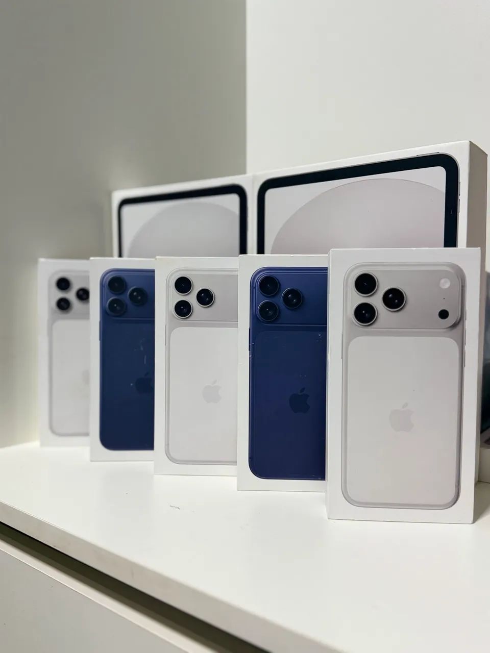 iPhone 17 pro Max 256gb Silver e Blue 