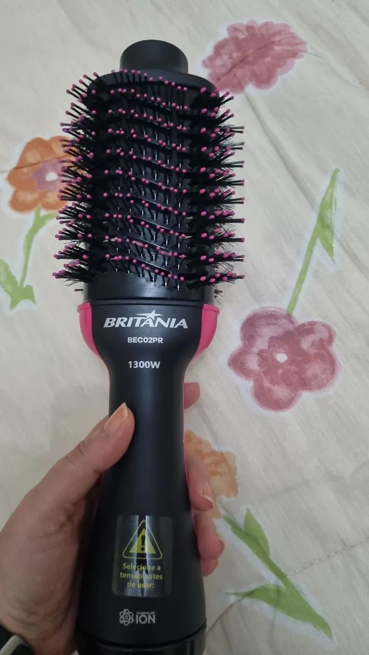 Escova secadora Britânia NOVA - Foto 2