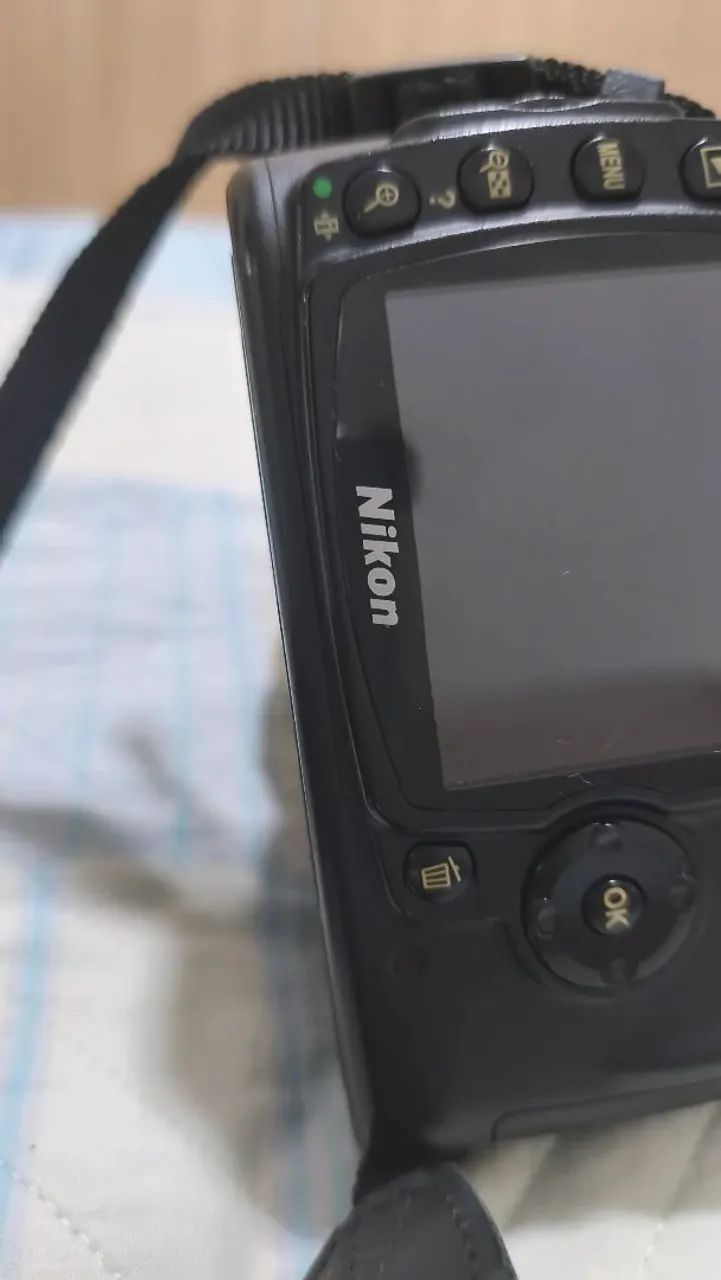 Nikon D40  - Foto 2