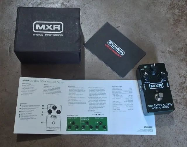 Pedal MXR Carbon Copy Analog Delay M169 - Completo na Caixa