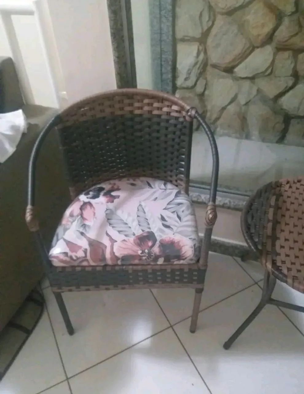 Conjunto mesa e cadeiras área  externa - Foto 2