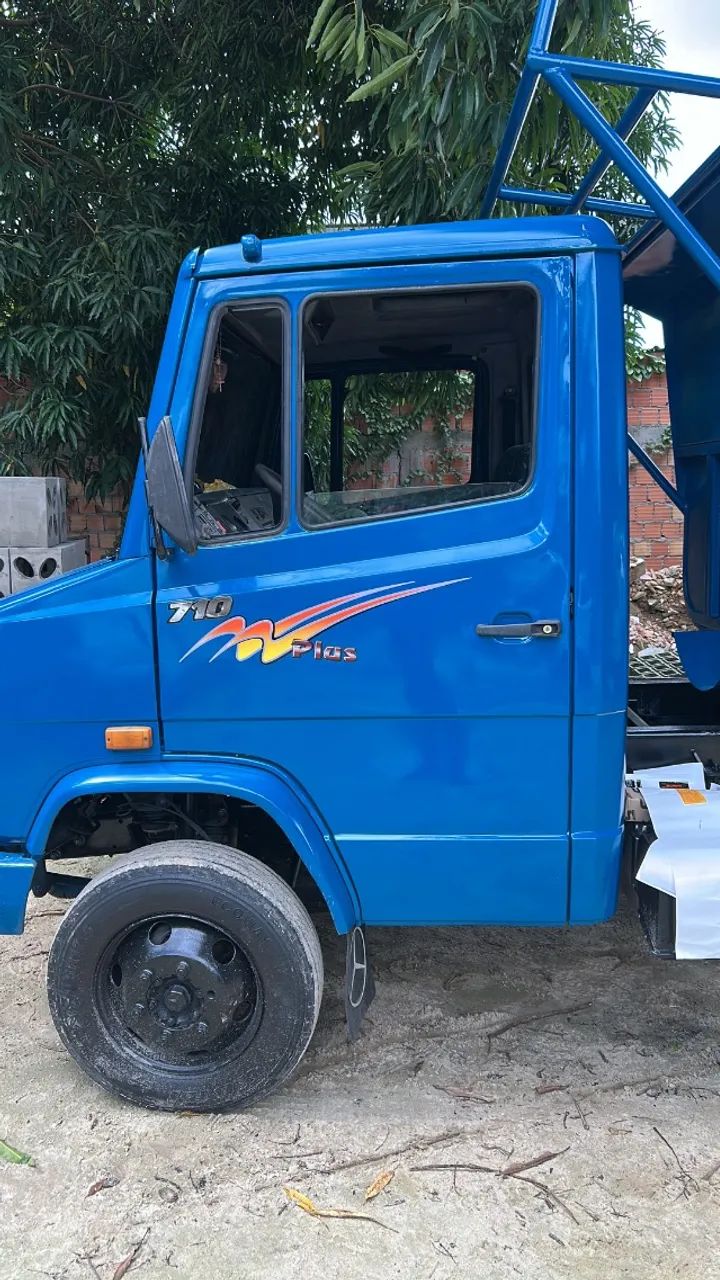 Mercedes 710 caçamba  - Foto 5