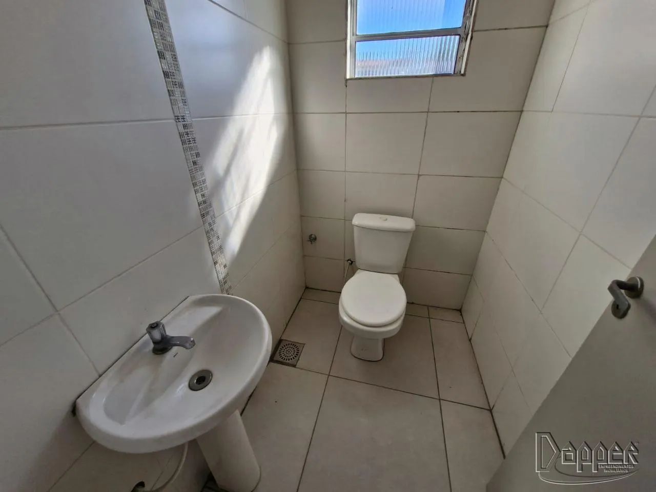 Edifício para Aluguel no Bairro Canudos com Área Útil de 459 m² disponível - Foto 2