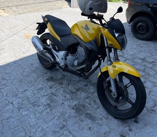 Cb 300