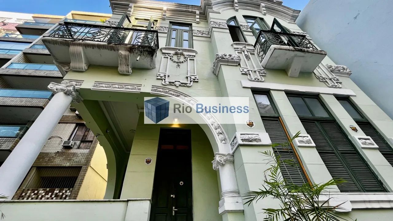 Casa Comercial 430m² em Ponto Estratégico de Laranjeiras