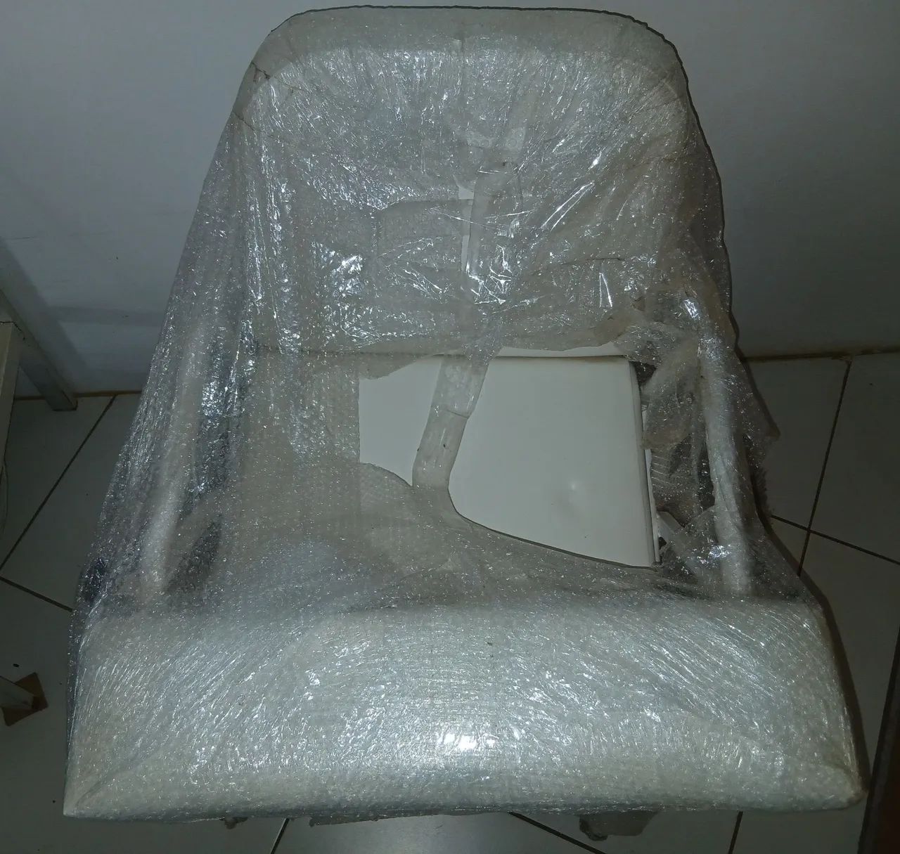 Vende-se cadeira retirada de sangue 