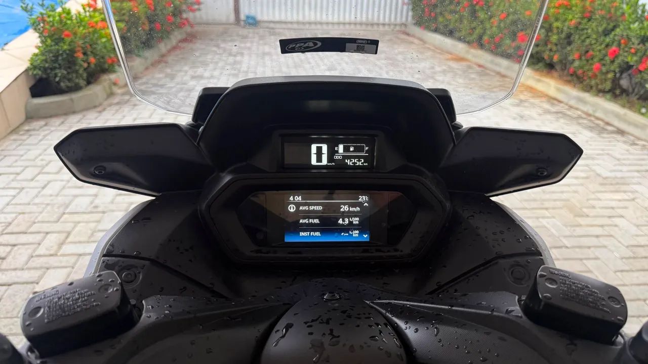 Yamaha Xmax 2025 250 Connected - Foto 4
