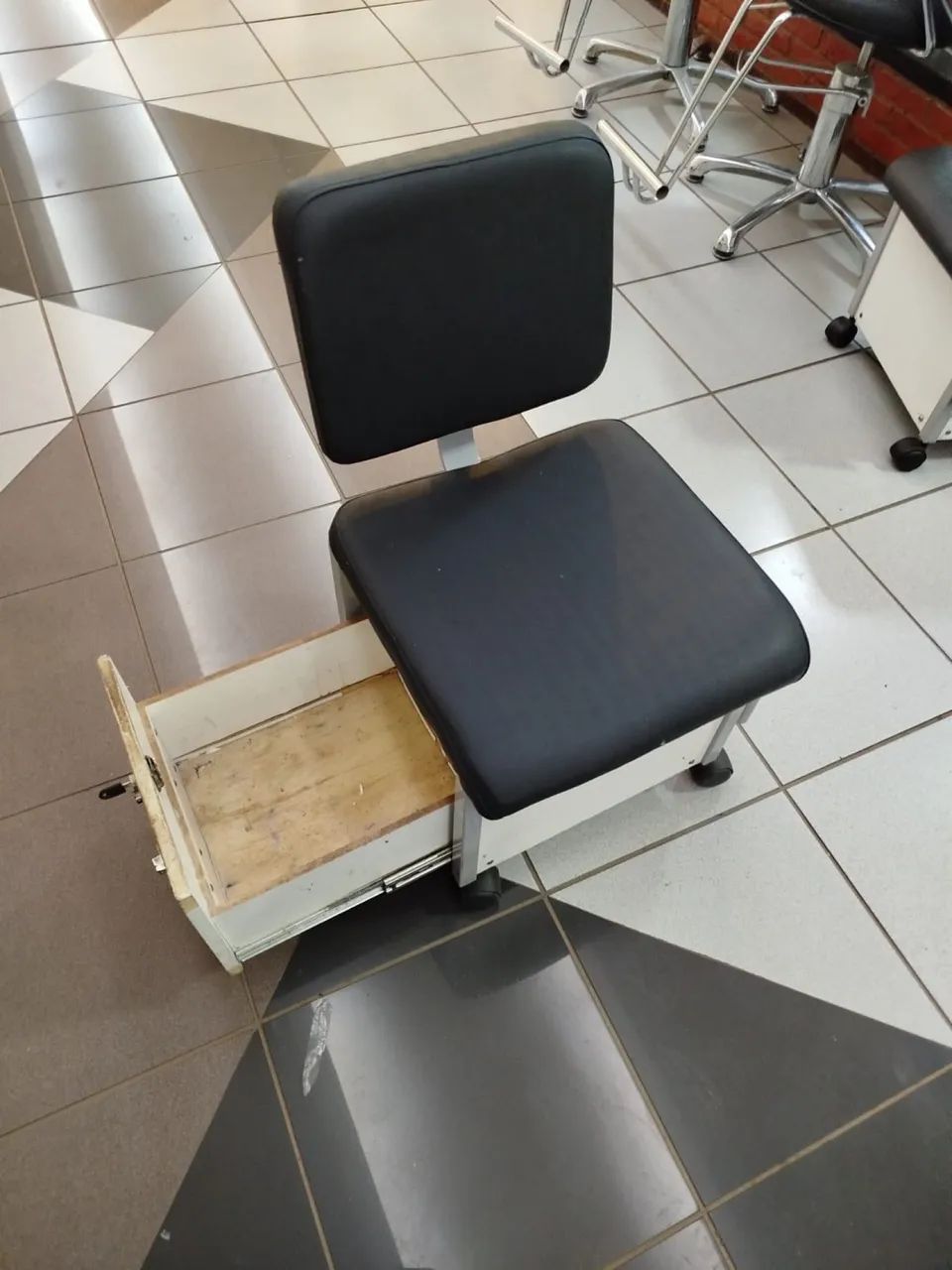 Vende-se cirandinhas de manicure  - Foto 4