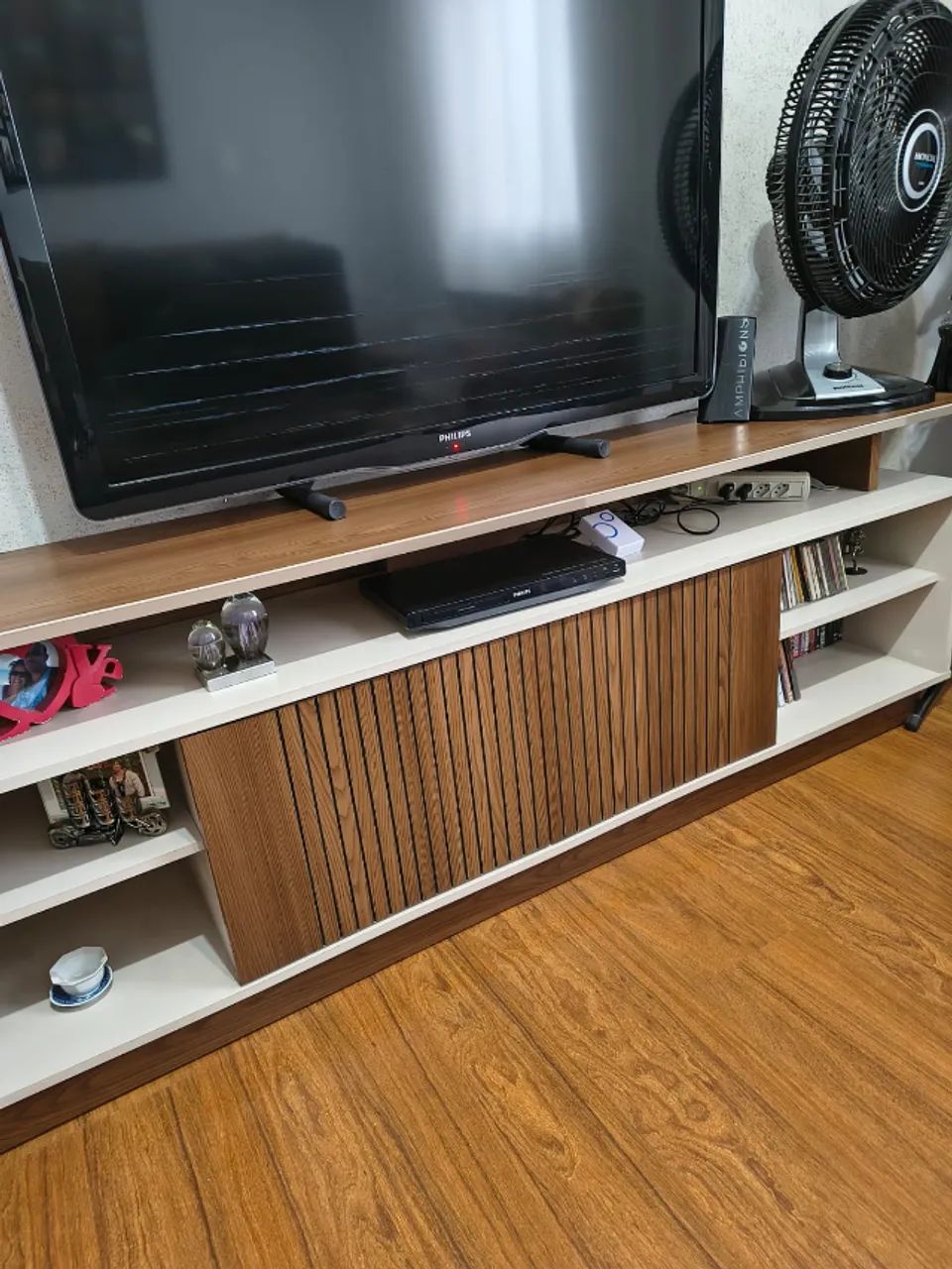 Rack para TV com rodízio - Foto 4
