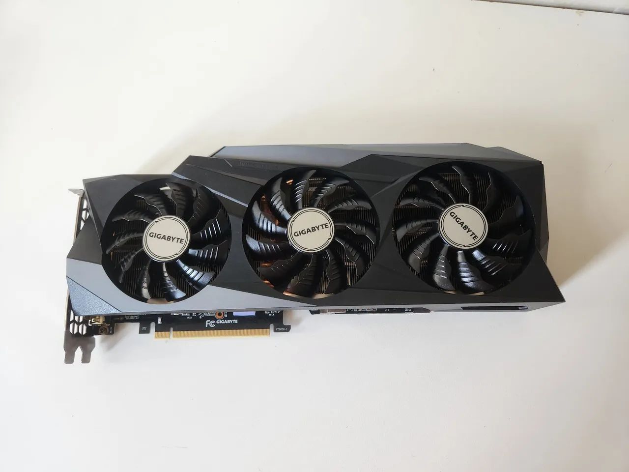 Gigabyte nvidia RTX 3090 24gb - Foto 2