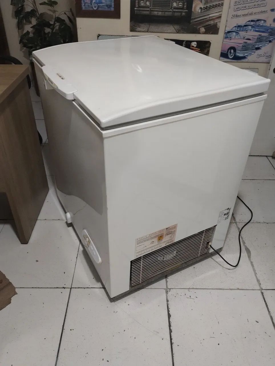 Freezer horizontal Electrolux 210L entrego ler anúncio  - Foto 3