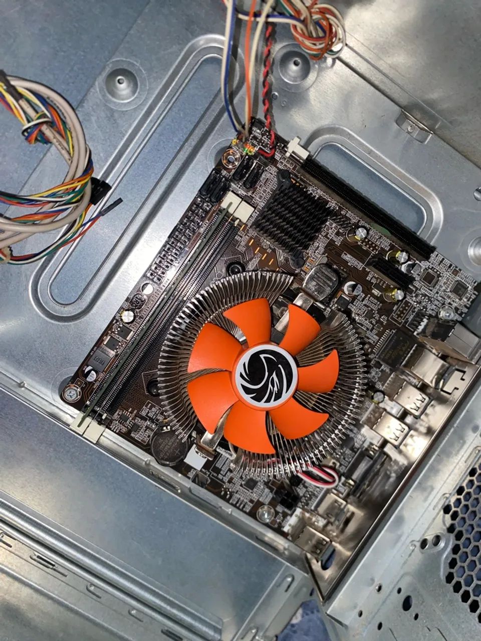 Gabinete/placa mãe/processador/memoria - Foto 3