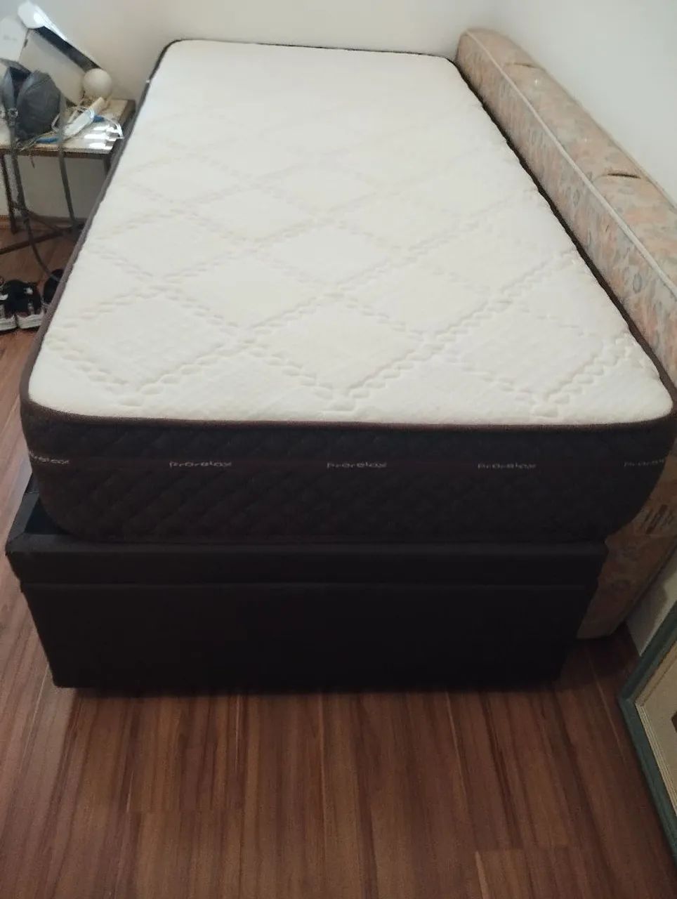 Cama box baú solteiro queem