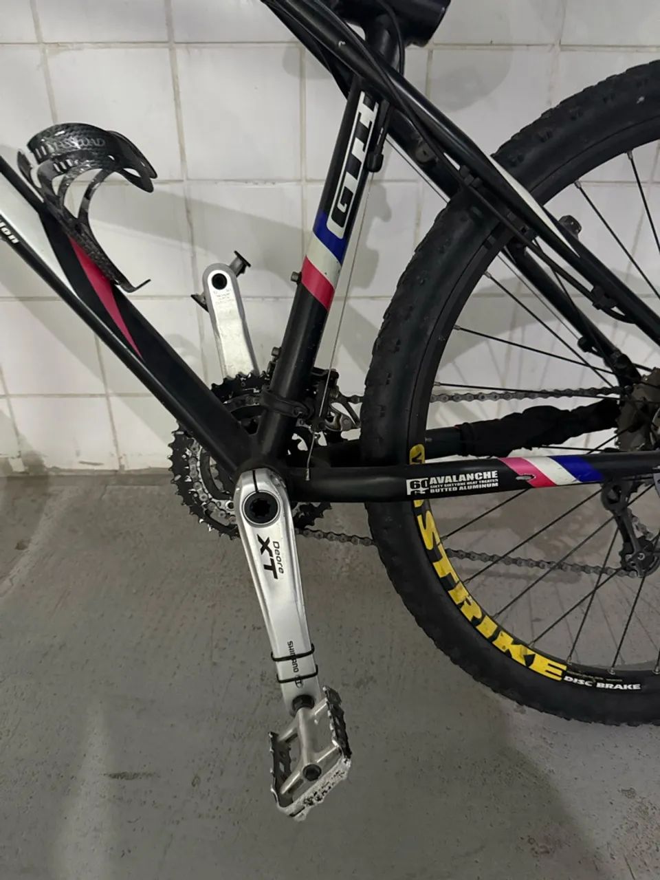 Bicicleta aro 27 - Foto 2
