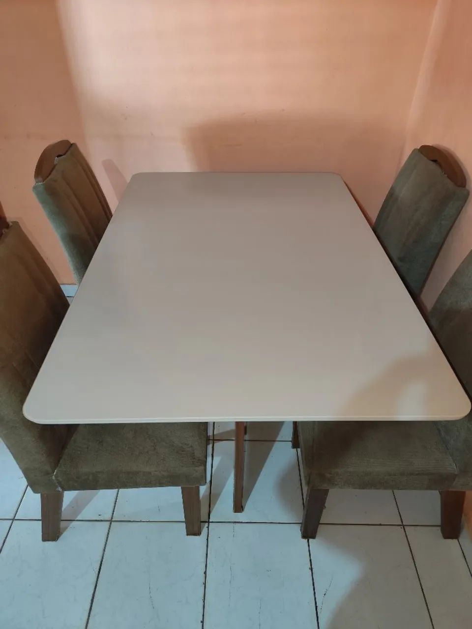Mesa de vidro 4 cadeiras 135X90 - Foto 2