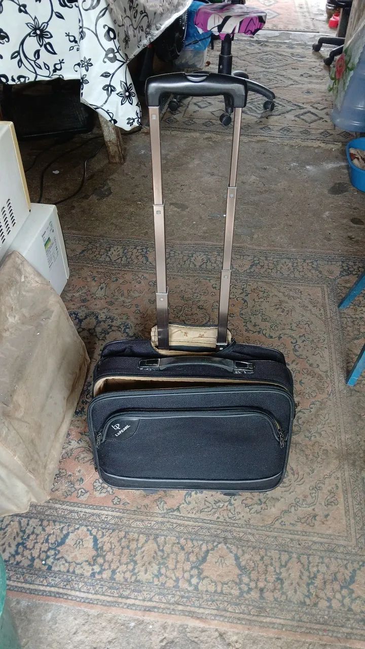 Maleta executiva de viagem.  - Foto 4