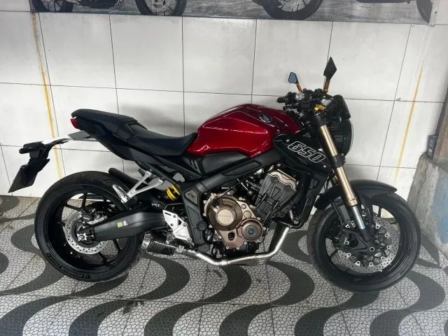 CB 650R - 2022