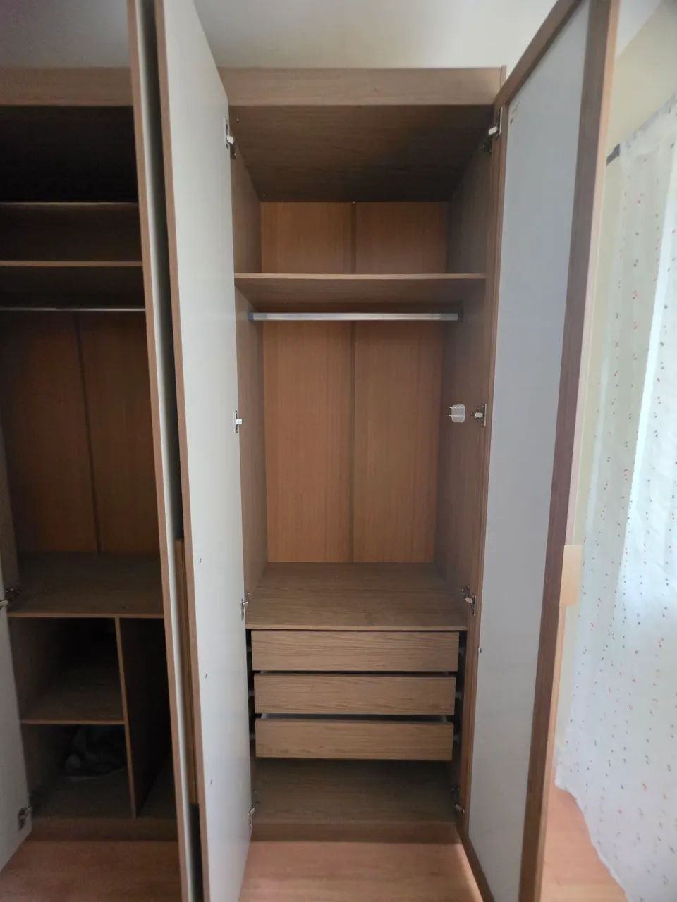 Guarda roupa 7 portas - Foto 3