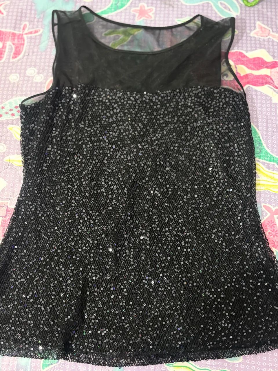 Blusa com lantejoulas  - Foto 2