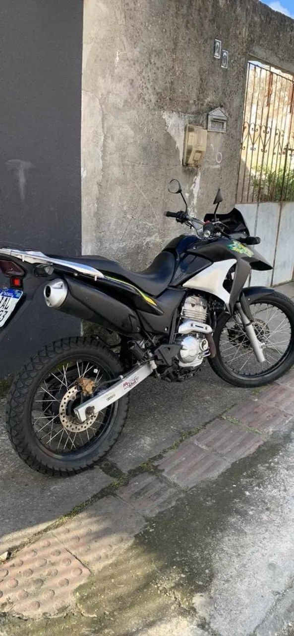 Vendo XRE 300  - Foto 2