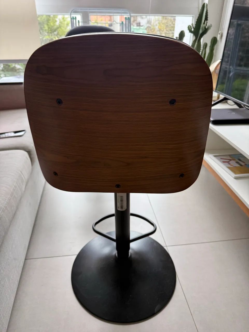 Banqueta Mobly Giratória Preta com Marrom  - Foto 4