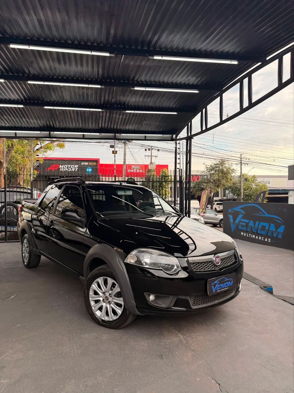 Fiat Strada Trekking 1.6 16V Flex CD 2015 - Foto 3