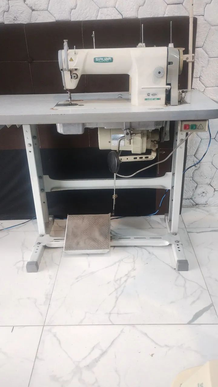 Máquina de costura