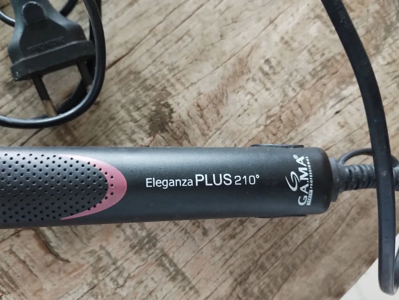Prancha Eleganza Plus