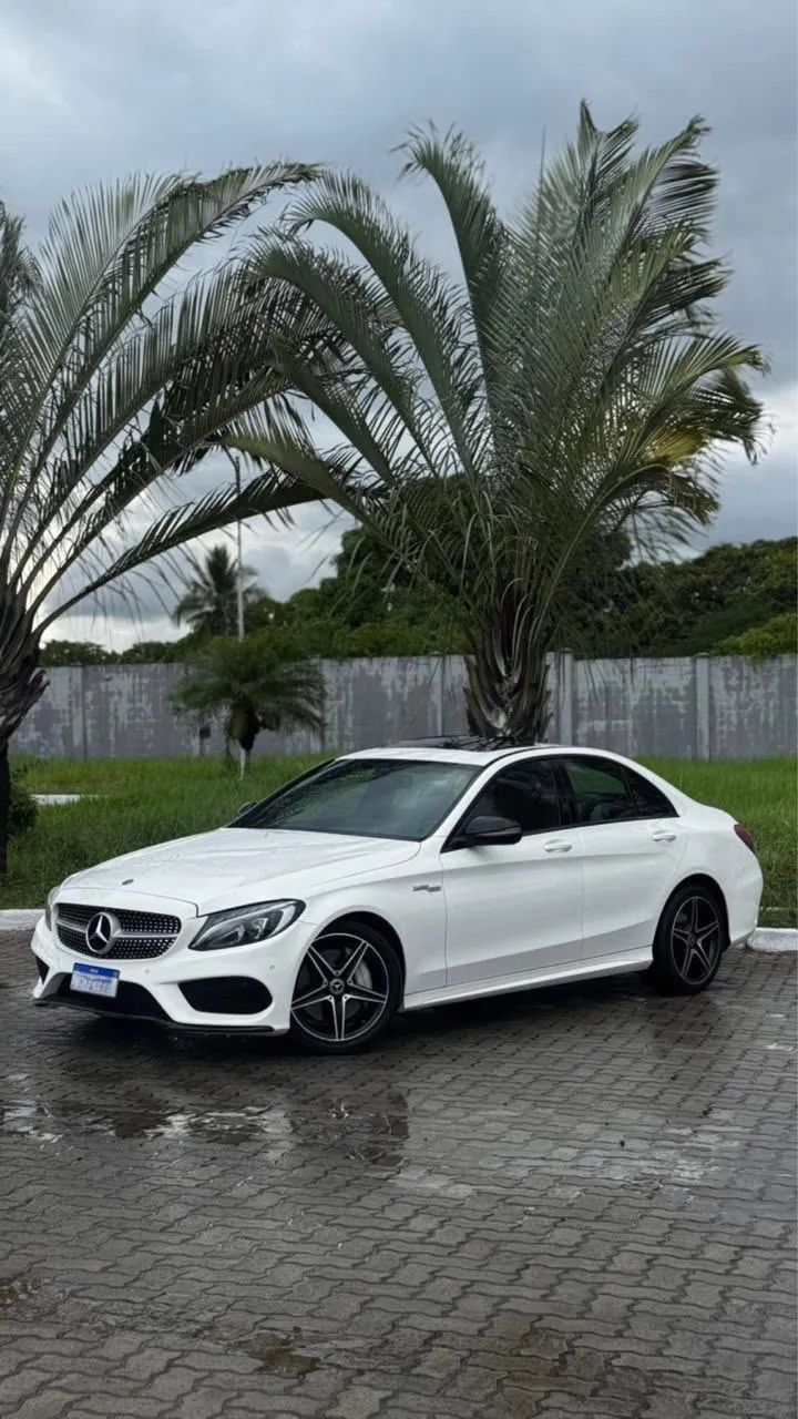 Mercedes-Benz C-300 Sport 2.0 16V Aut. 2018