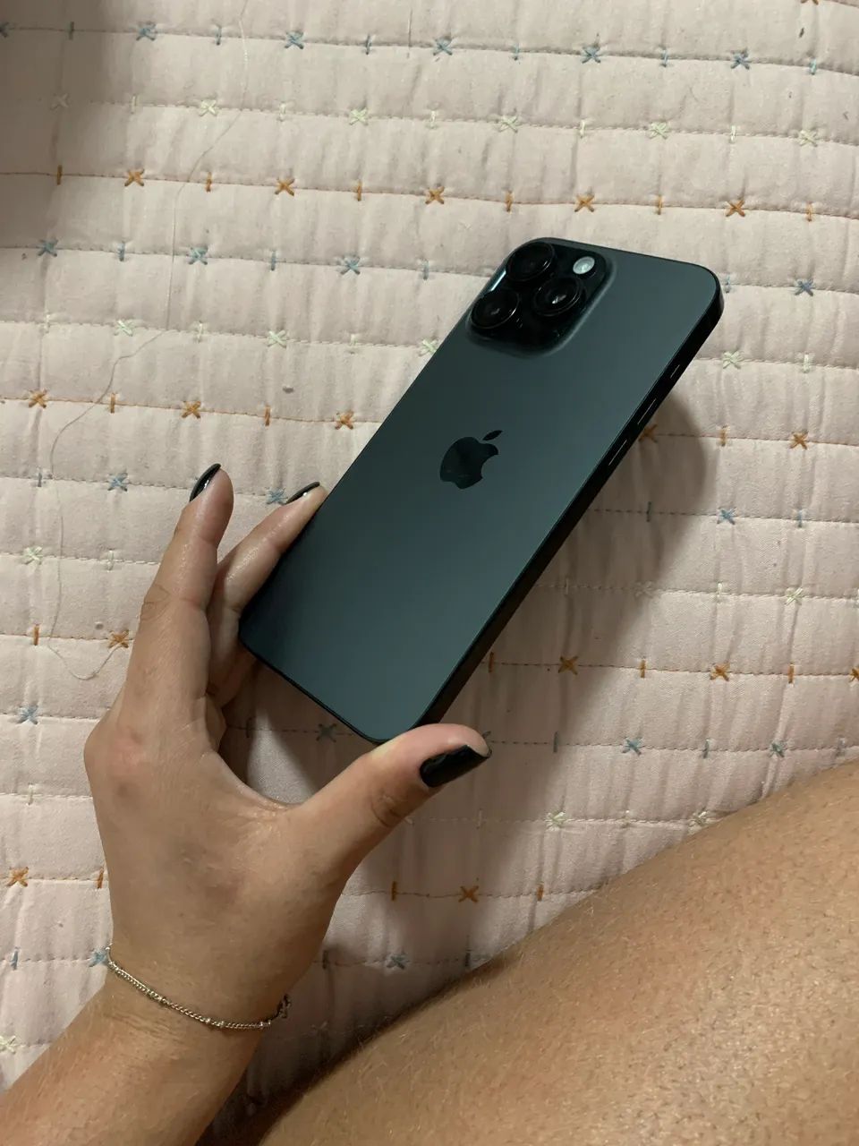 iPhone 16 Pro Max - 512gb - Foto 3