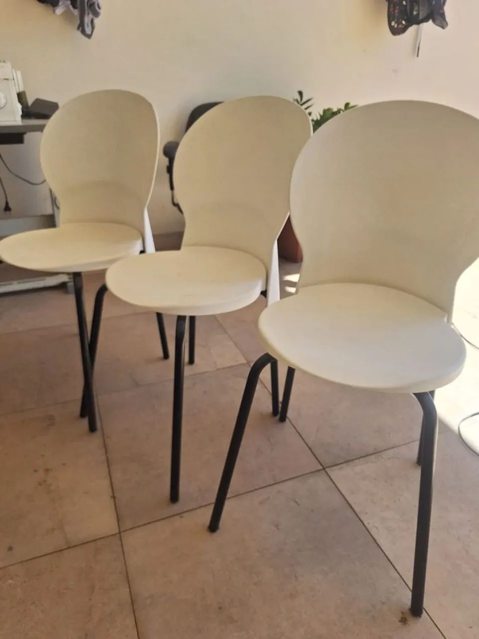 3 Cadeiras  polipropileno  - Foto 2