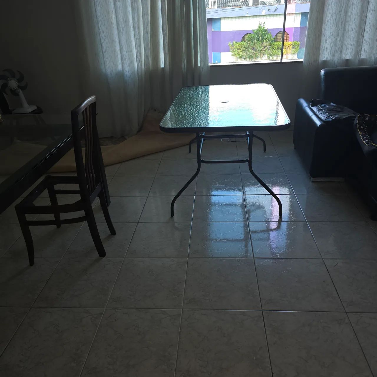 Mesa  exelente estado praticamente nova pouco uso. - Foto 2