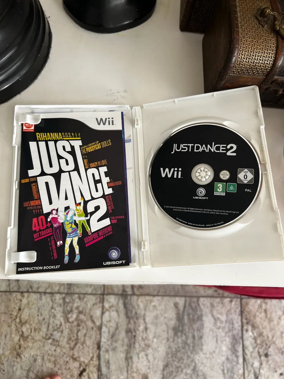 Just dance 2 Wii  - Foto 3