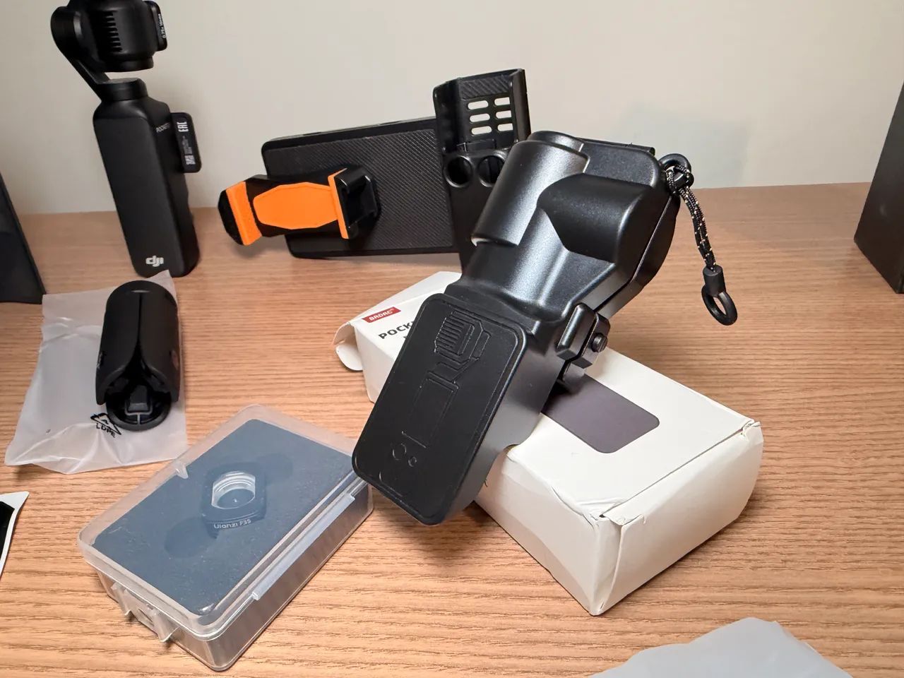 Camera Dji Osmo Pocket 3 Combo (Nova) - Foto 4
