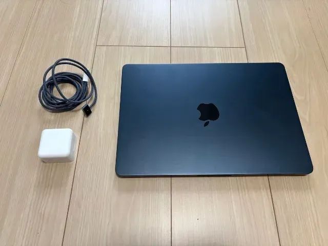 MACBOOK AIR M2 2022