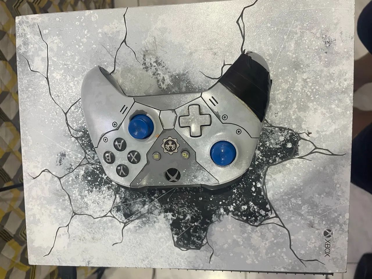 xbox one x 1tb + controle original  - Foto 2