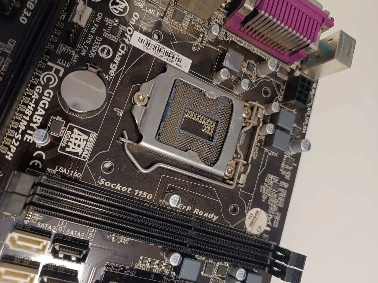 placa mae Gigabyte GA-H81M-S2PH - Foto 2