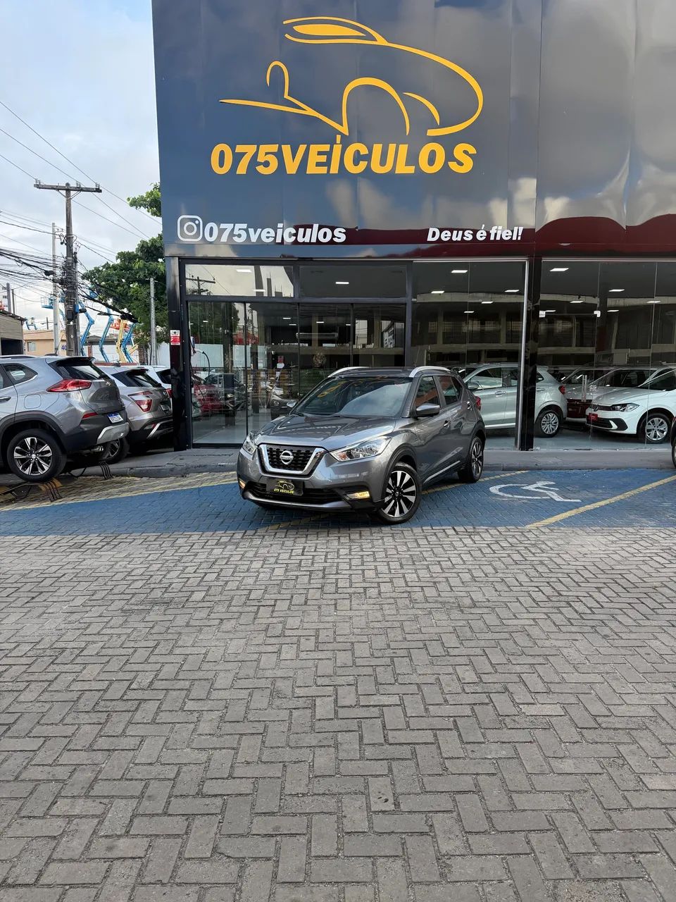 Nissan Kicks KICKS SL 1.6 16V FlexStar 5p Aut. 2017