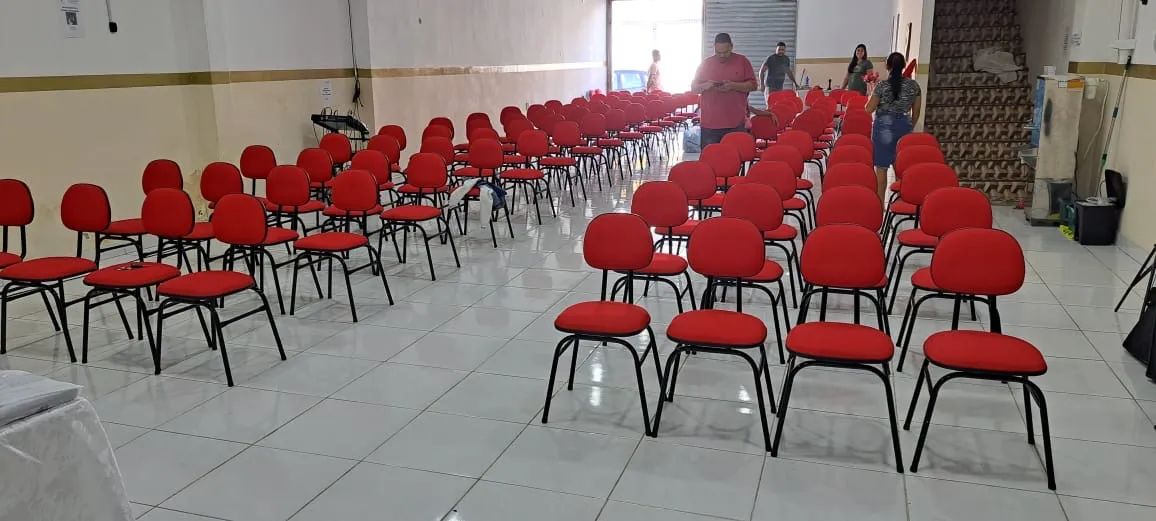 Cadeira para igreja