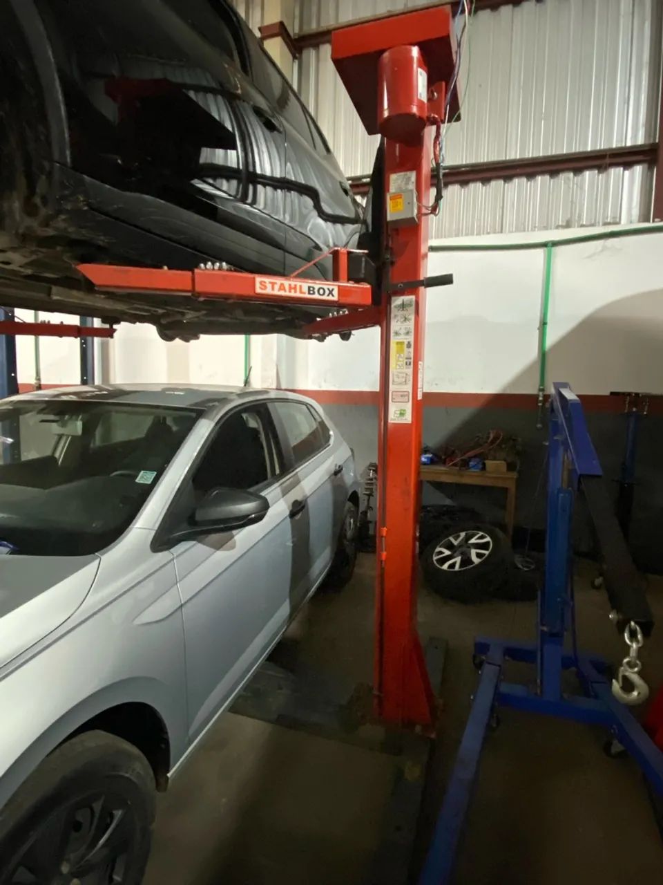 Elevacar 2,5 tonelada 