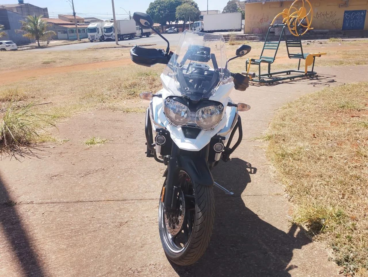 Triumph Tiger XR1200 - Foto 2
