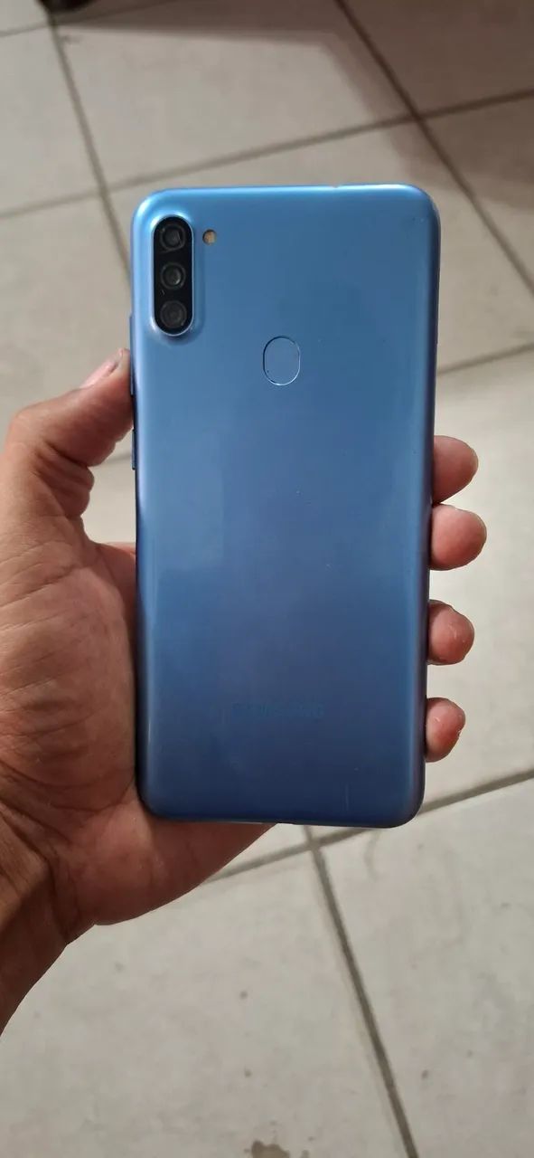 Celular A11 - Foto 2