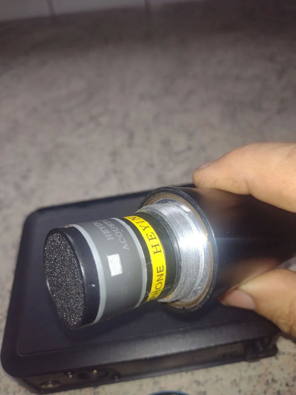 MICROFONE SEM FIO BEHRINGER "Topi" - Foto 3