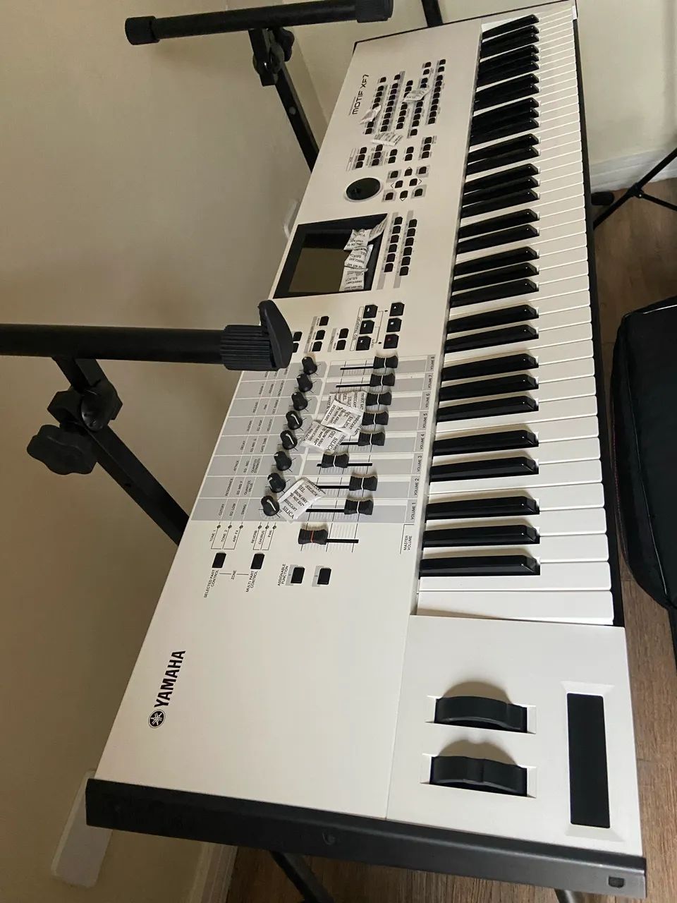Yamaha Motif xf7 white - Instrumentos musicais - Cidade Boa Vista