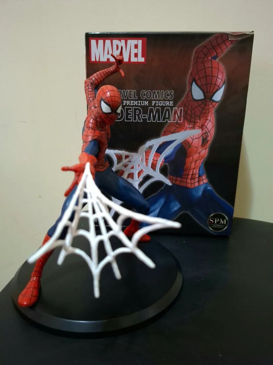 Action Figure Marvel Cosmics Super Premium Spider-Man Colecionável