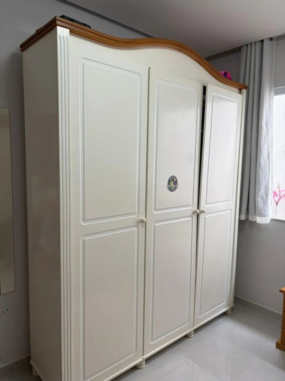 Guarda-roupa solteiro