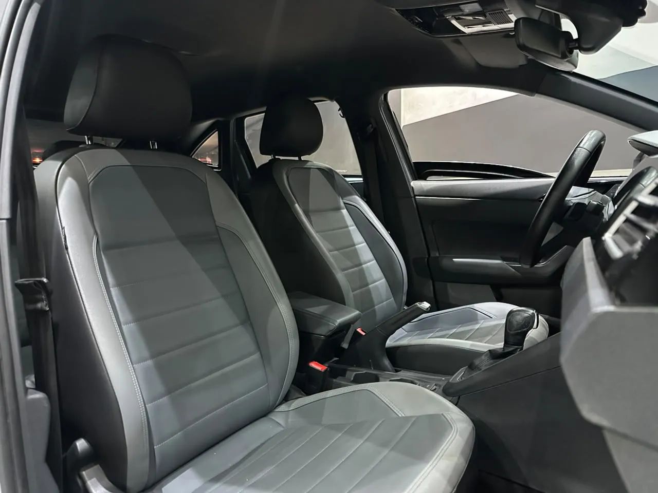 Volkswagen Nivus Highline 1.0 200 TSI Flex Aut., foto 11 de 19